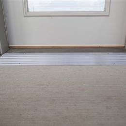 Image of TRANSITIONS® Modular Entry Ramp 2
