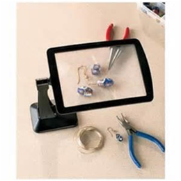 Image of Magnifying Screen