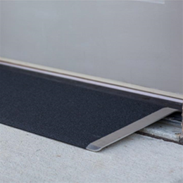 Image of TRANSITIONS® Angled Entry Plate 2