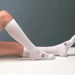 Covidien :: TED Knee Length- Closed Toe- Large - Reg (pair) Beige