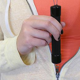 Button Hook/Zipper Pull Combo