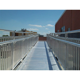 Entrada Commercial Ramp System