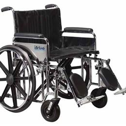 Drive Medical :: Bariatric Wheelchair Rem Full Arms 22  Wide w/SA Footrests