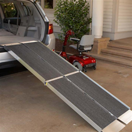 Image of SUITCASE® Trifold® AS Ramp 3