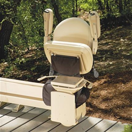 Elite Outdoor Curved Stair Lift CRE-2110E