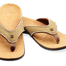 Yumi Men's Sandals pair Straw / Java / Cork Size 8